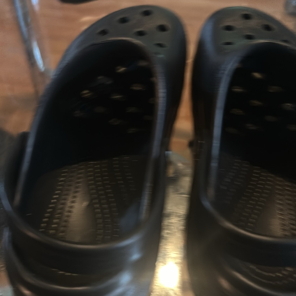 Clogs - Picture 6 of 9